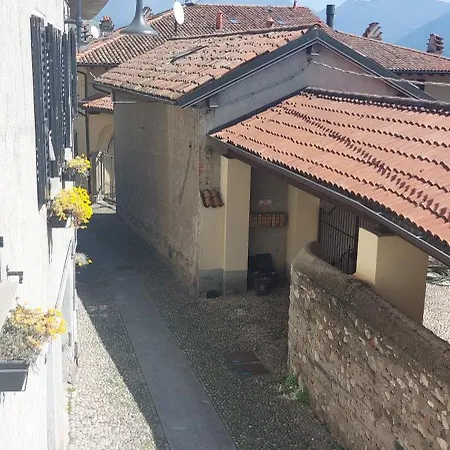 Apartament Chez Ary: Sulla Strada Del