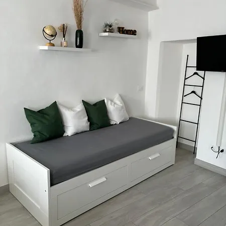 Chez Ary: Sulla Strada Del Apartament Clusane