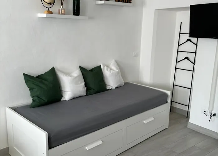 Chez Ary: Sulla Strada Del Apartament Clusane